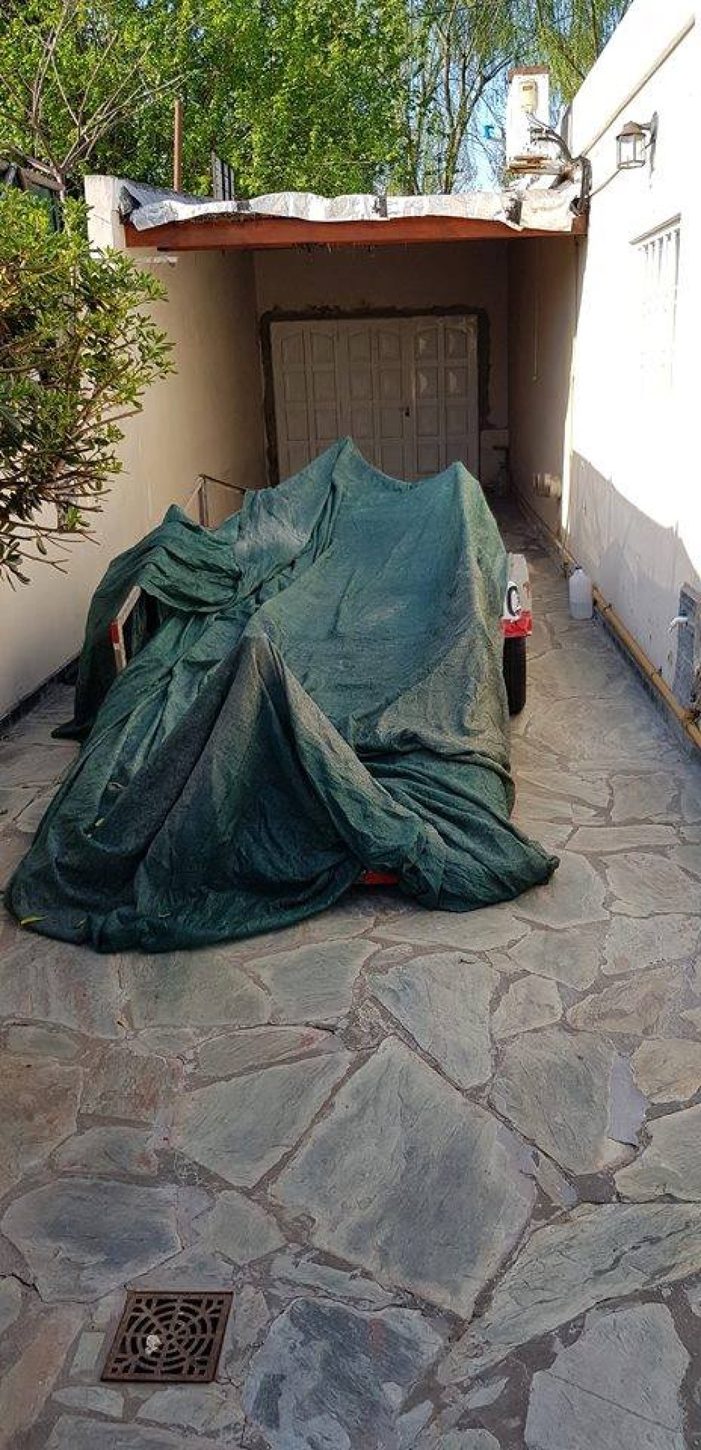 Diagonal 146 e/ 32 y 32 bis ( 32 y 144)