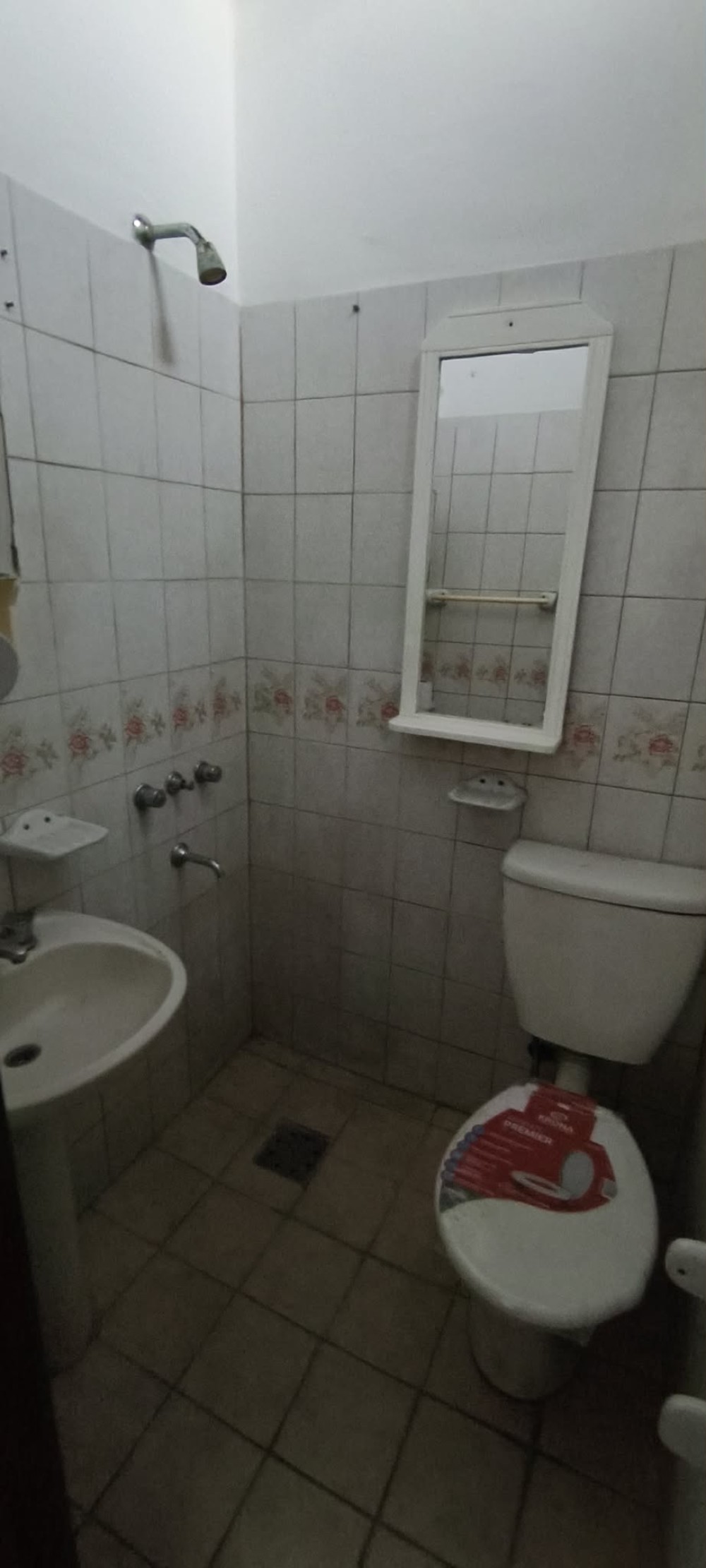 22 bis e/ 525 y 526