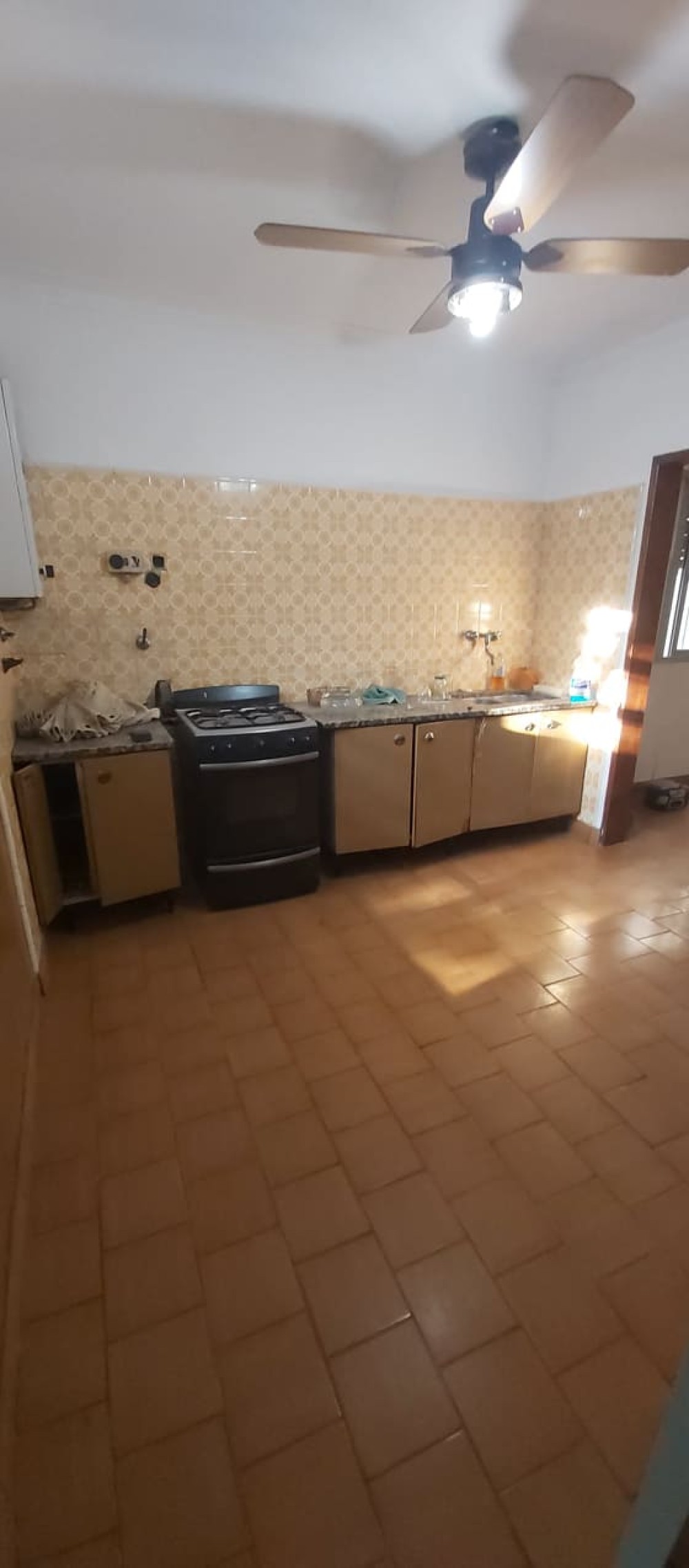 64 e/ 22 y diagonal 74