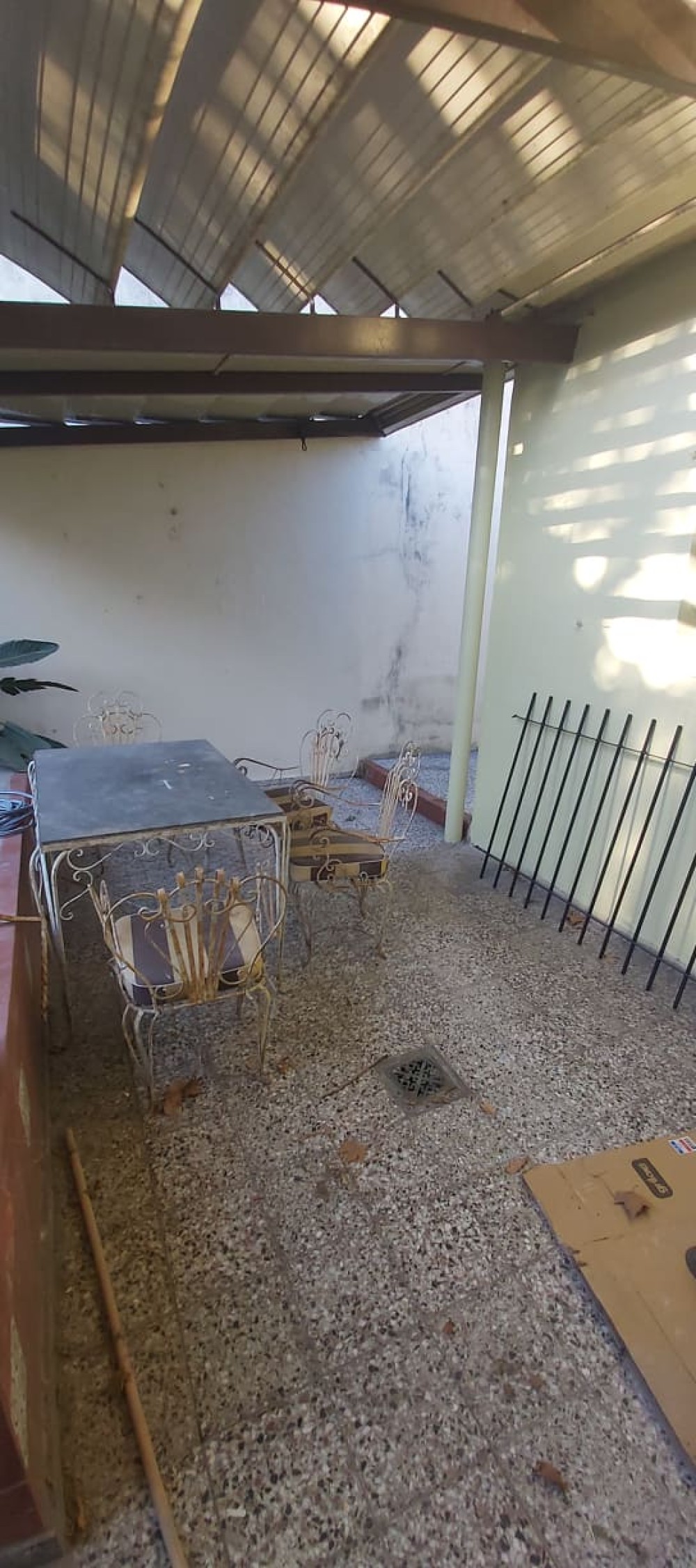 64 e/ 22 y diagonal 74