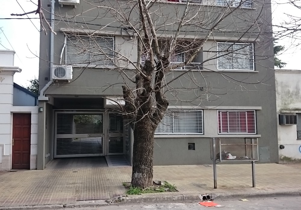 56 e/ 24 y 25