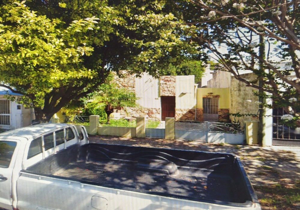 64 e/ 22 y diagonal 74